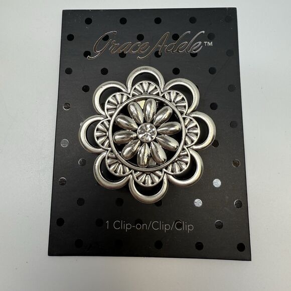 Grace Adele Interchangeable Bag Clip On Bundle Of 2 Silver Tone Medallion New - Picture 3 of 6